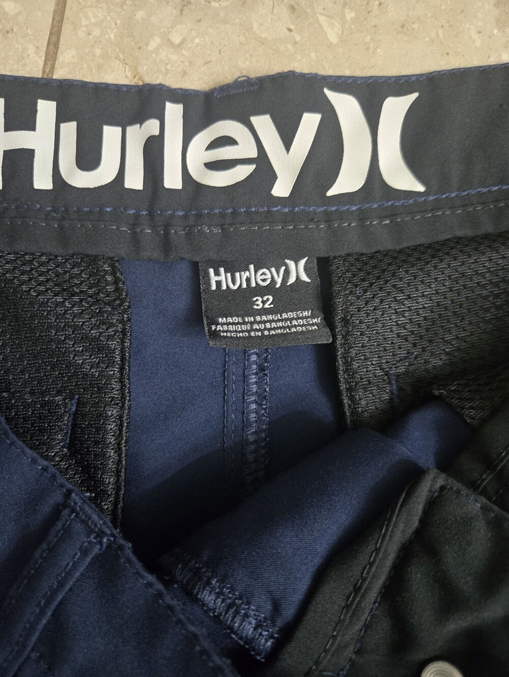 Men's Hurley Active Navy Shorts 32 - Picture 3 of 3